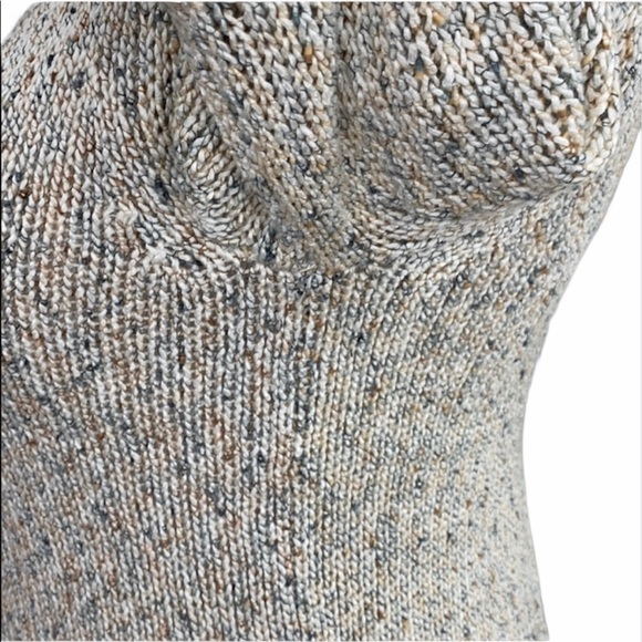 BCBGeneration Cream Tuxedo Hem Sweater - Picture 10 of 11